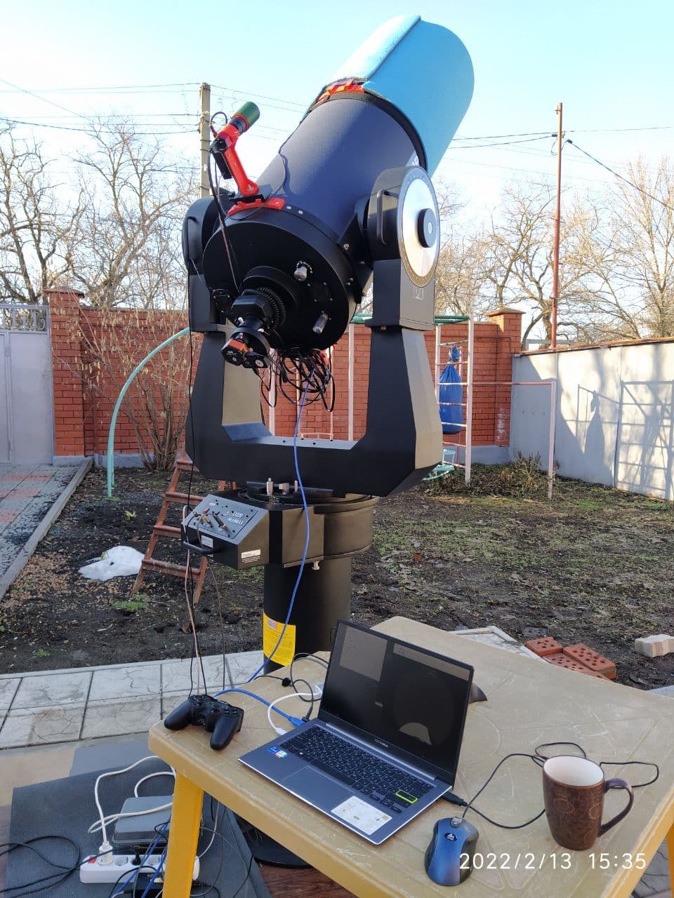 Maxim: What will be got with 16″ SCT and Apollo MINI if AIM to a plane?